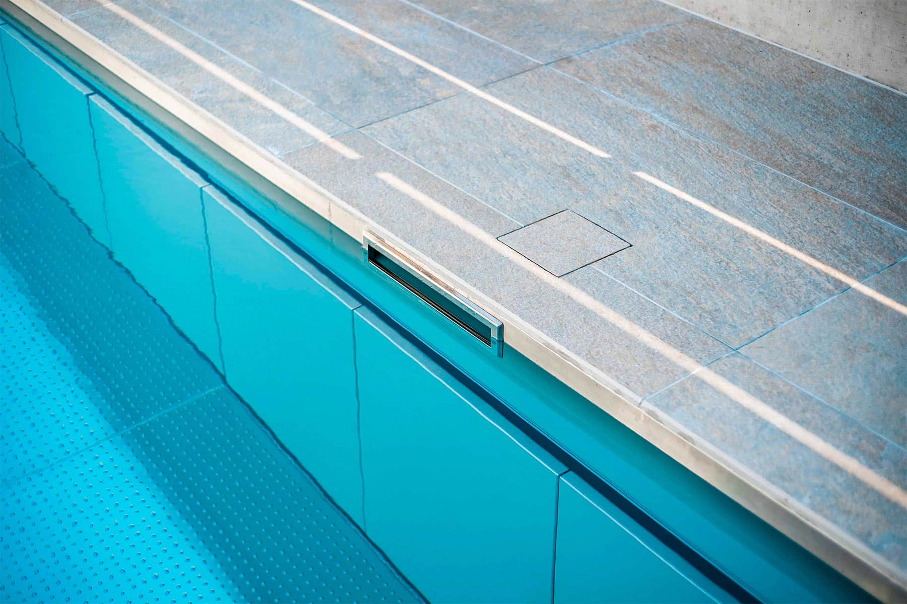 Les piscines en inox sont d'une durabilité redoutable.