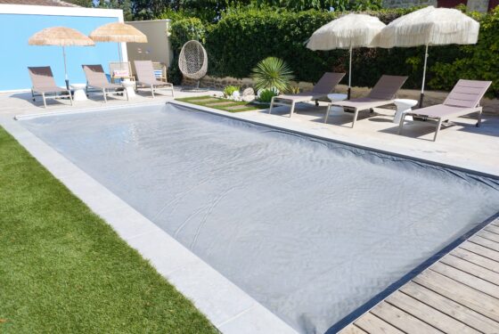 tons pastels sous le soleil_01 piscine Moussac